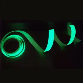 China Fulgor fotoluminescente da fita do filme na obscuridade para o Signage da saída de emergência fornecedor