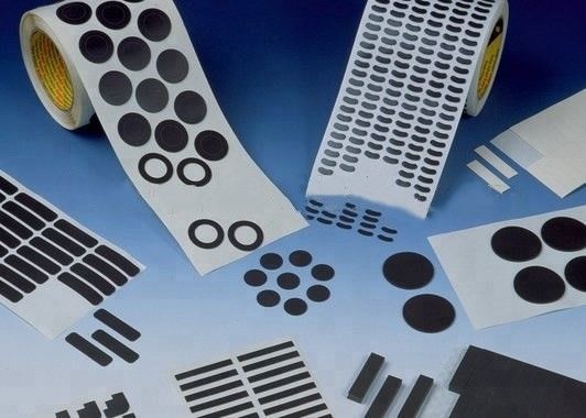 3M Bumpon Resilient Rollstock SJ 5832 ♪ High Temperature Tape ♪ Branco e Preto 114mm*33m fornecedor